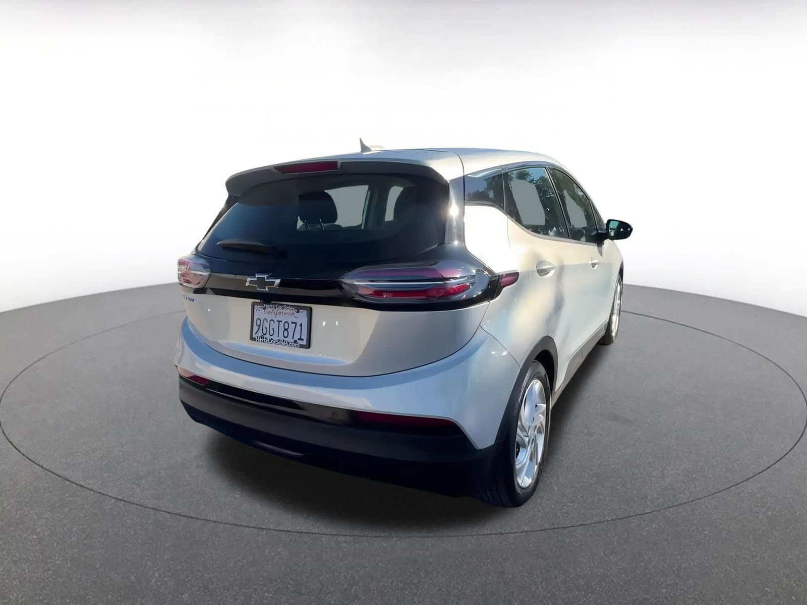 Thumbnail: 2023 Chevrolet Bolt EV - 14