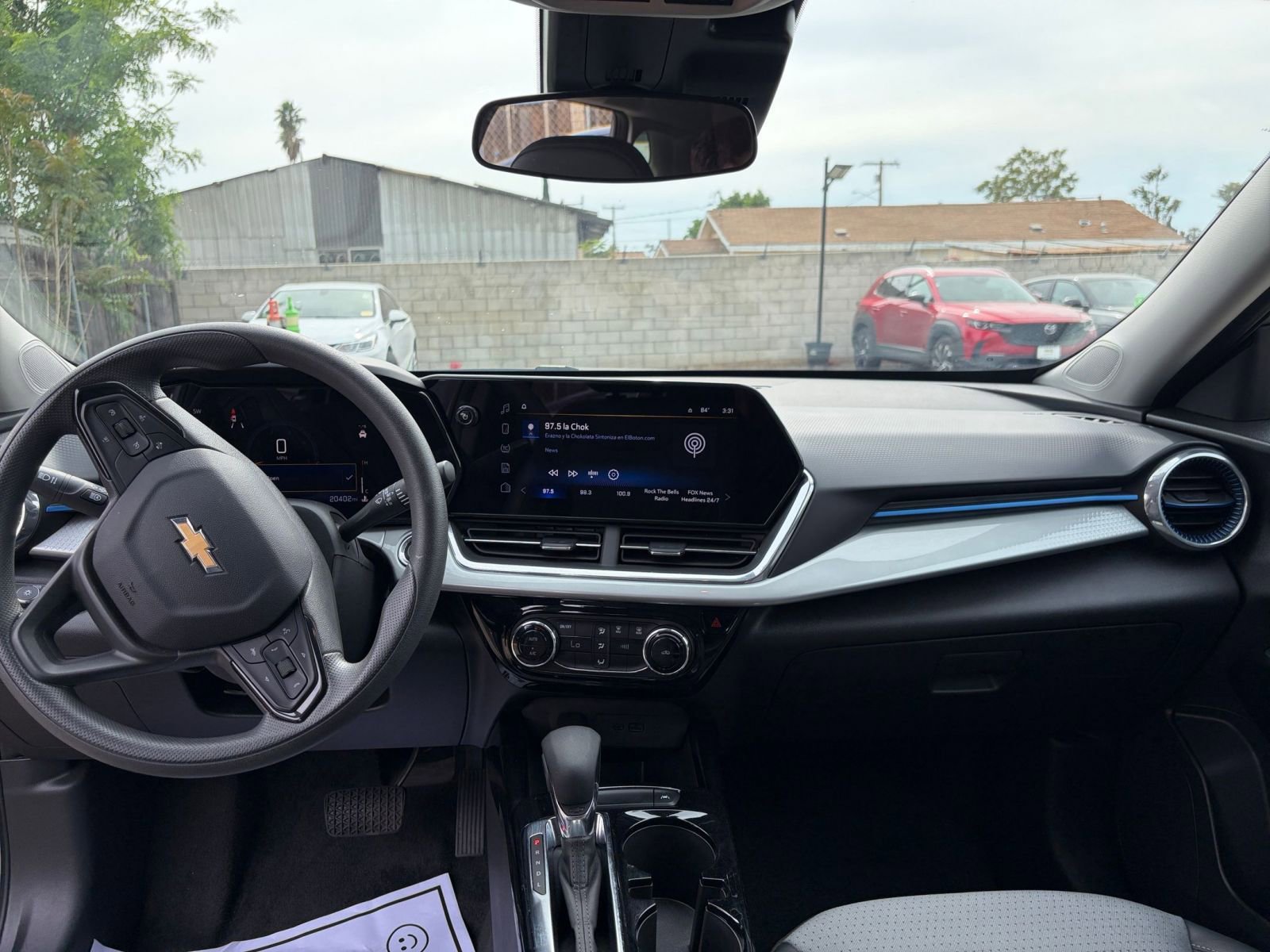 Thumbnail: 2025 Chevrolet Trax - 33