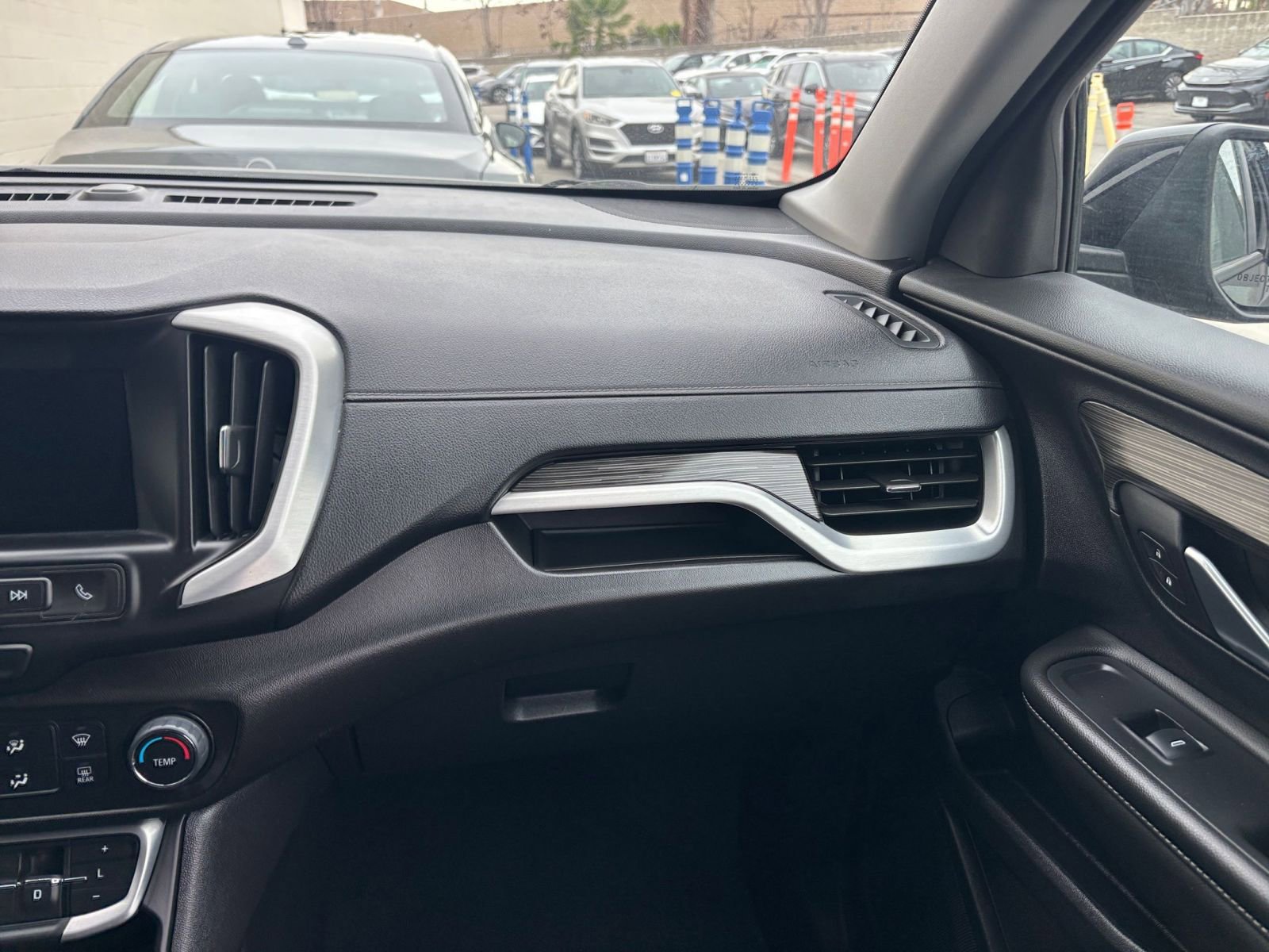 Thumbnail: 2024 GMC Terrain - 35