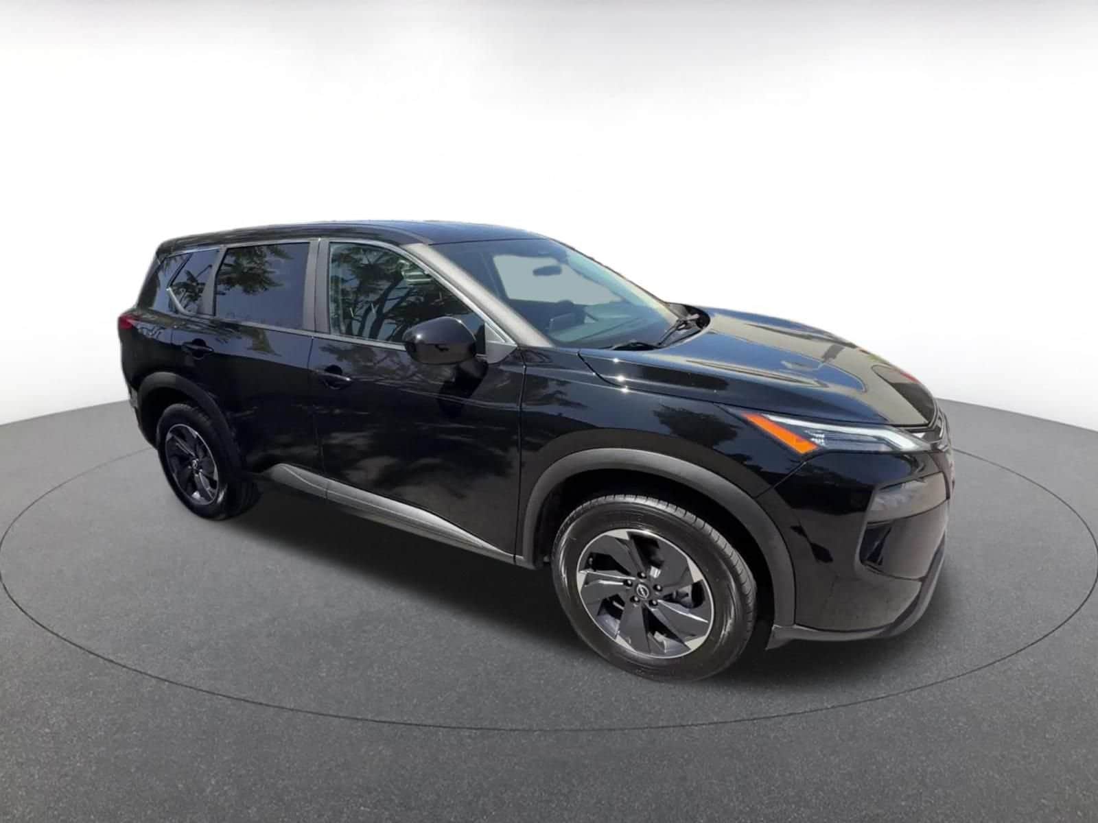 Thumbnail: 2025 Nissan Rogue - 2