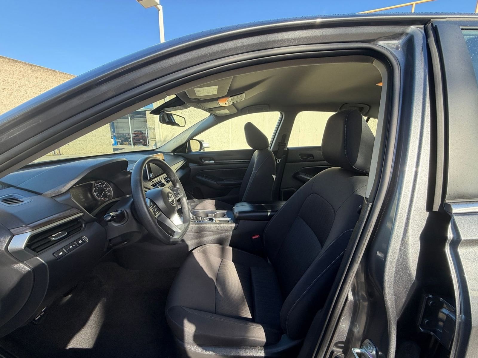 Thumbnail: 2025 Nissan Altima - 27