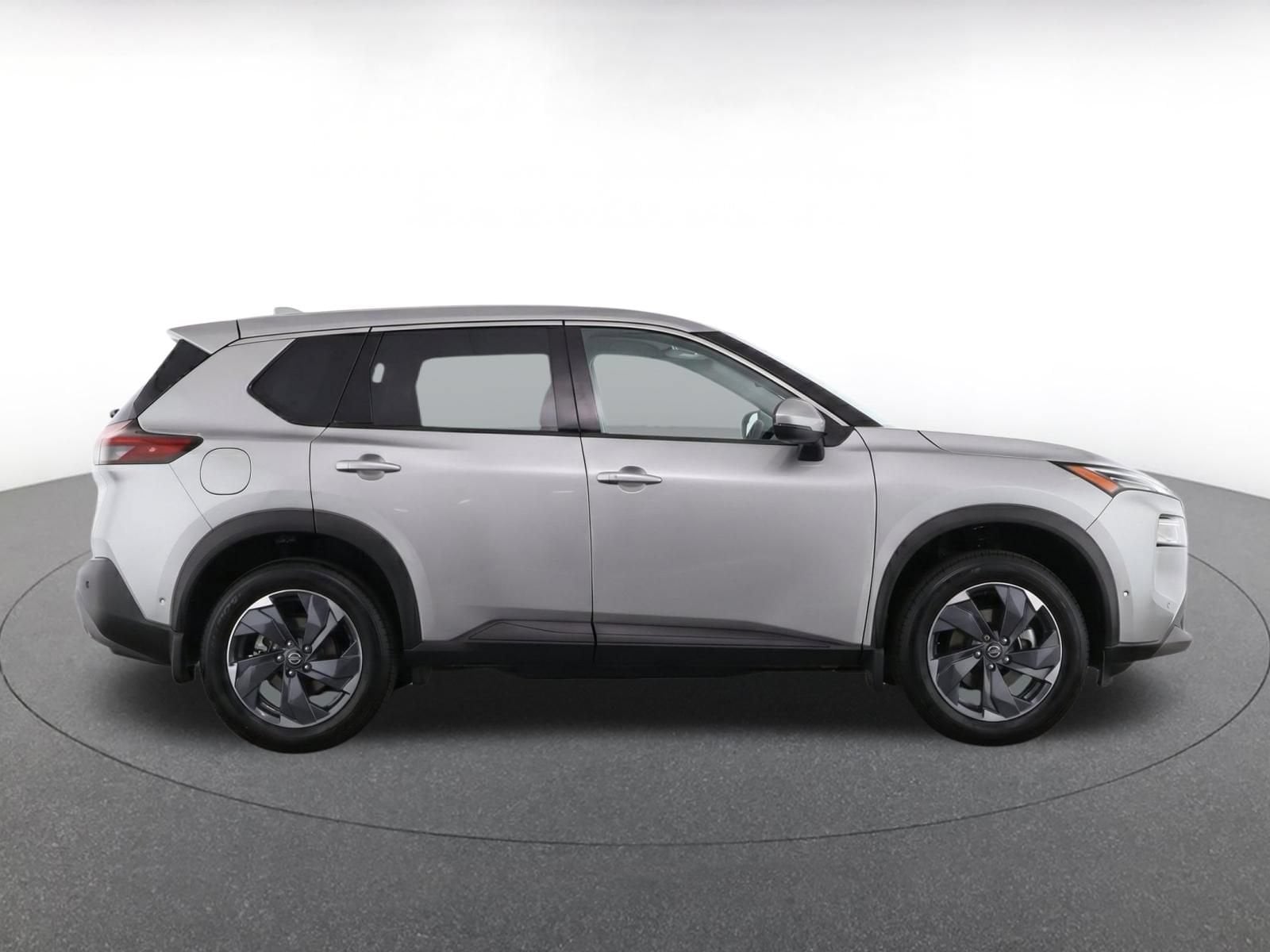 Thumbnail: 2025 Nissan Rogue - 10