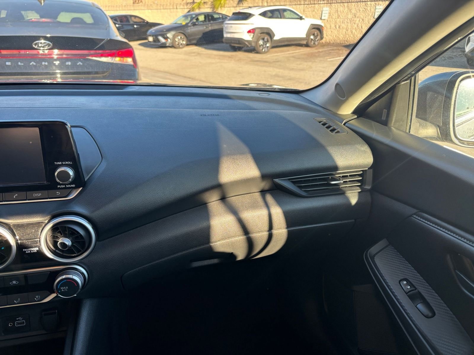 Thumbnail: 2025 Nissan Sentra - 35