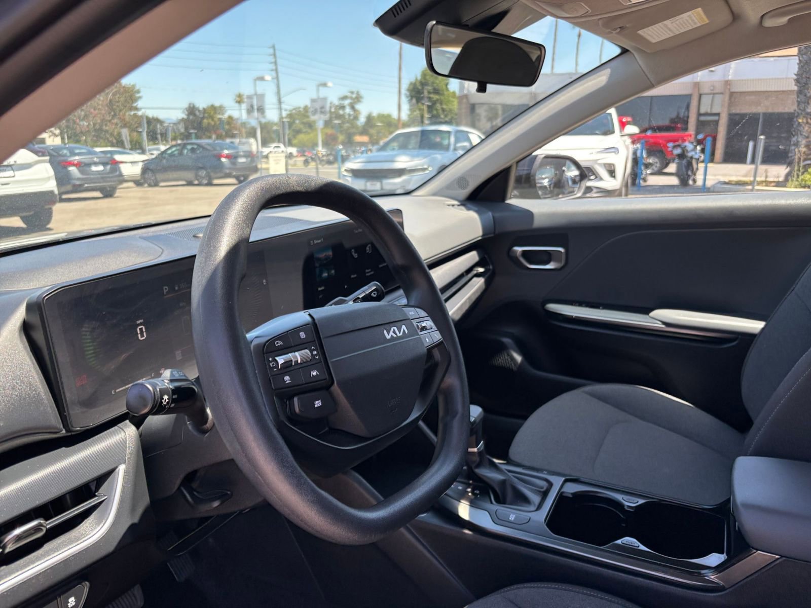 Thumbnail: 2025 Kia K4 - 34