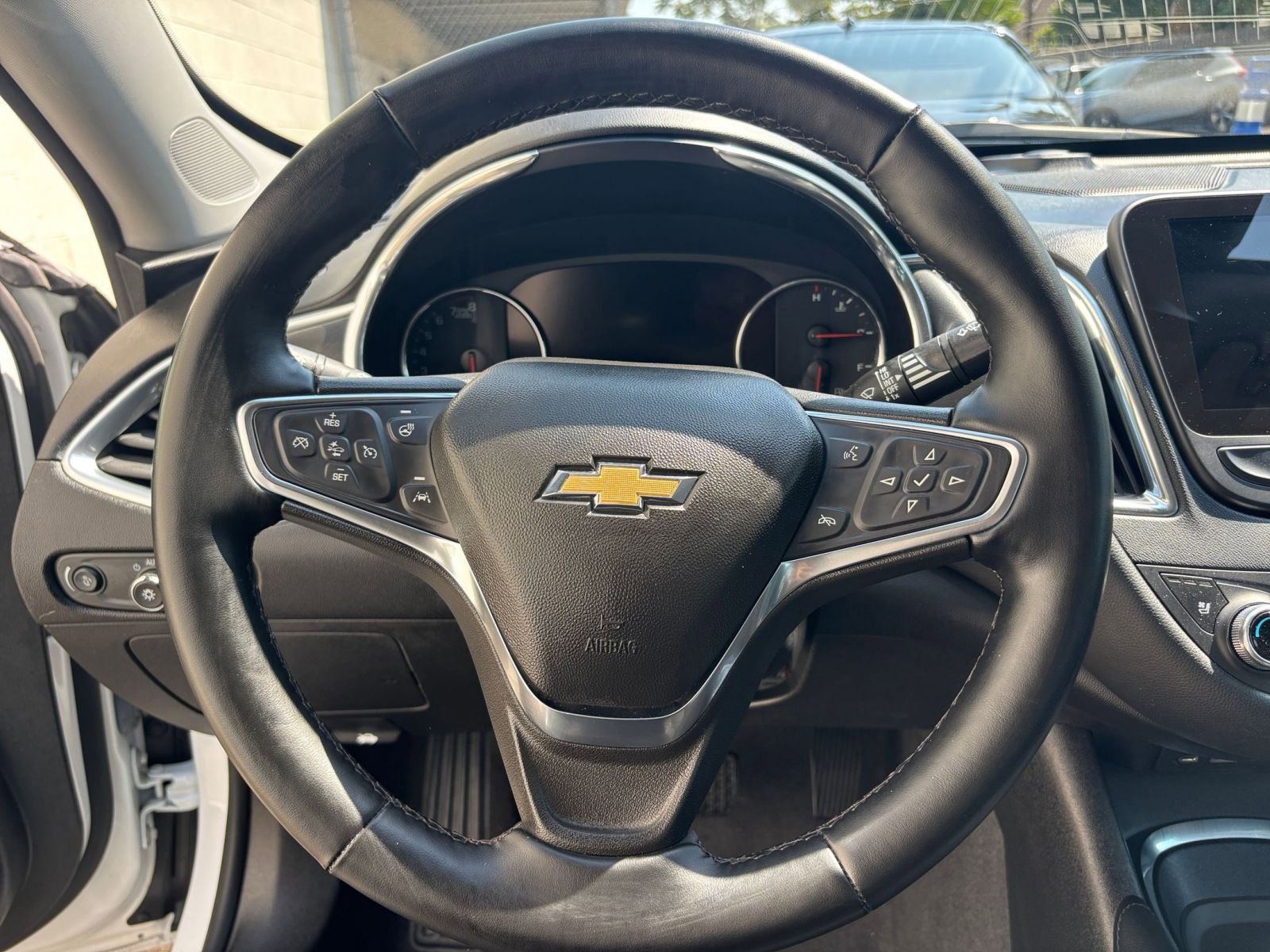 Thumbnail: 2024 Chevrolet Malibu - 28