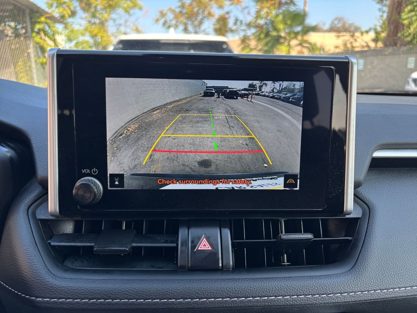 Thumbnail: 2025 Toyota RAV4 - 17