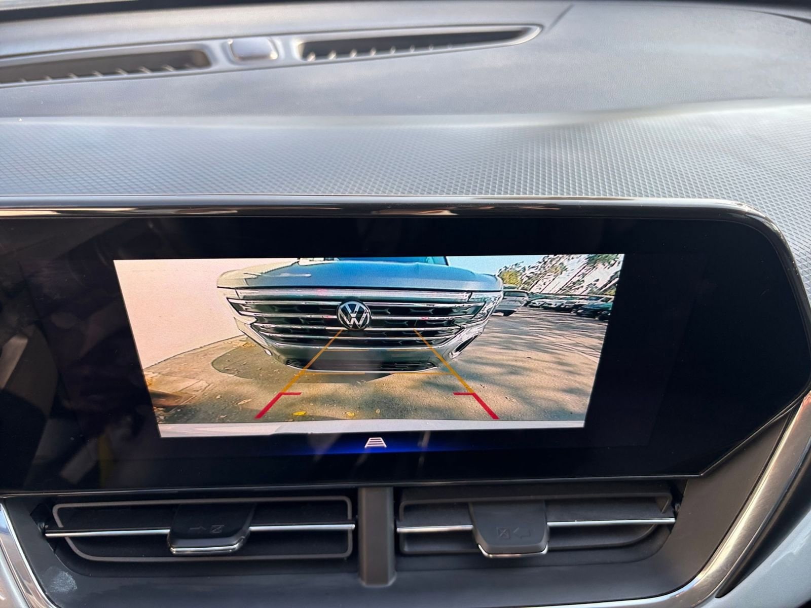 Thumbnail: 2025 Chevrolet Trax - 17