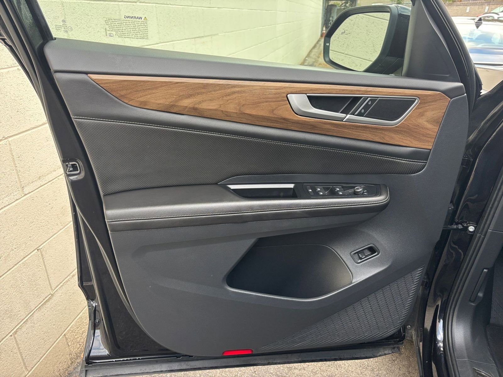 Thumbnail: 2025 Volkswagen Atlas - 20