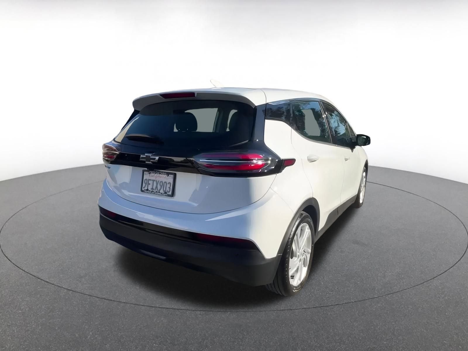 Thumbnail: 2023 Chevrolet Bolt EV - 14