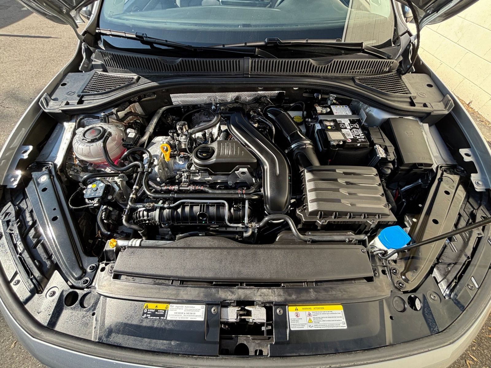 Thumbnail: 2025 Volkswagen Jetta - 32