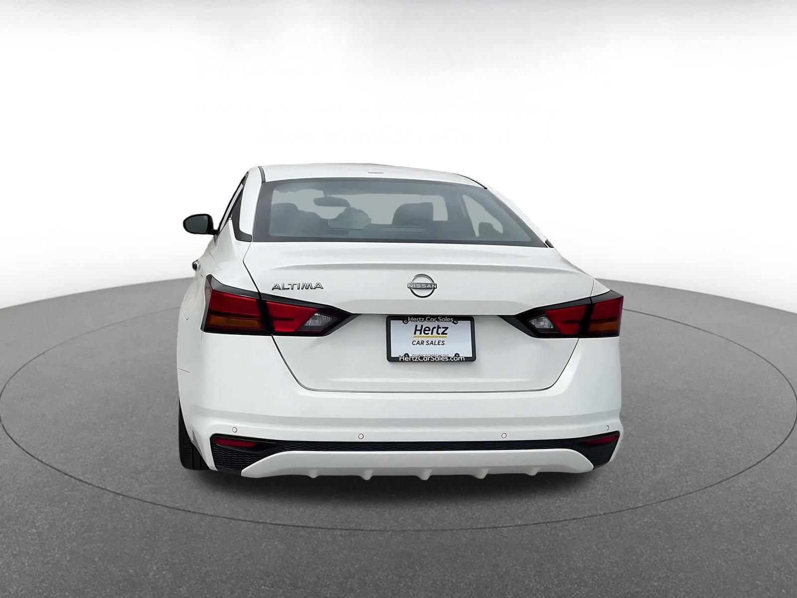 Thumbnail: 2025 Nissan Altima - 12
