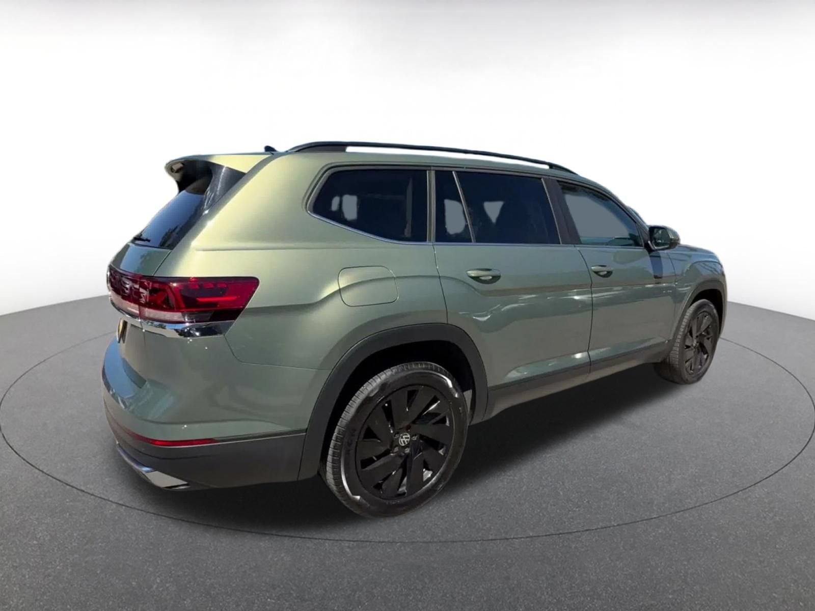 Thumbnail: 2026 Volkswagen Atlas - 14