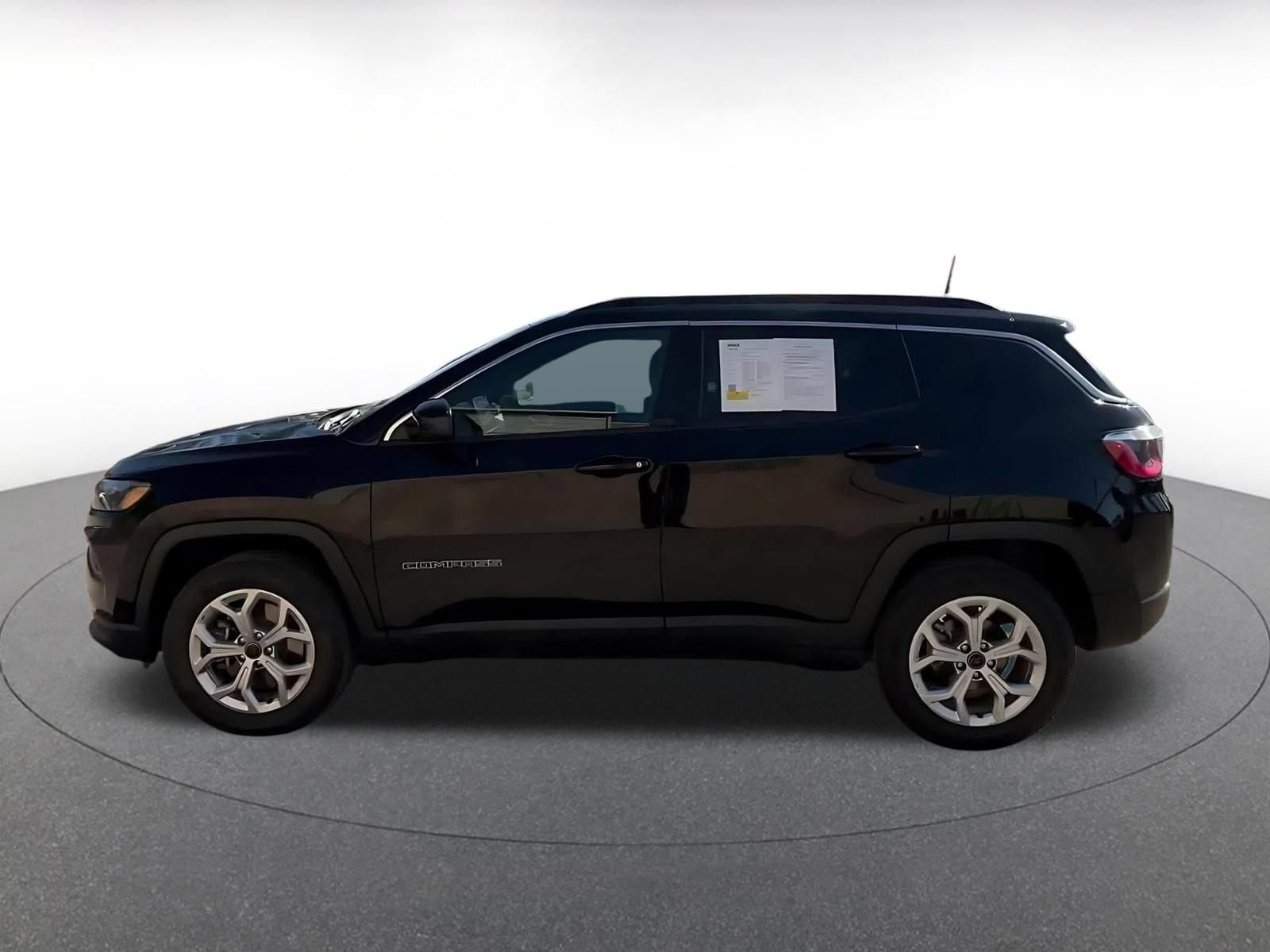 Thumbnail: 2025 Jeep Compass - 10