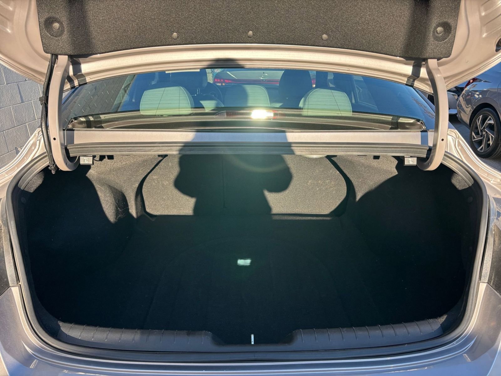 Thumbnail: 2025 Hyundai Elantra - 31