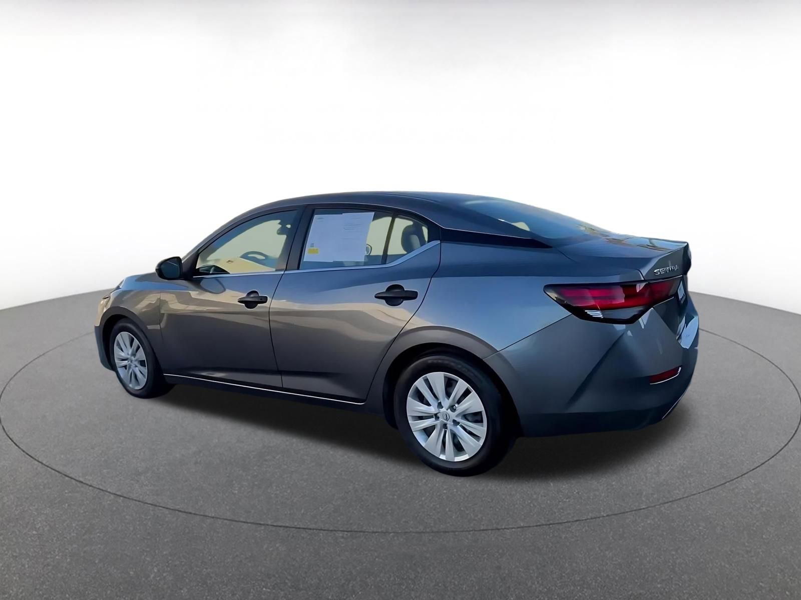 Thumbnail: 2025 Nissan Sentra - 10