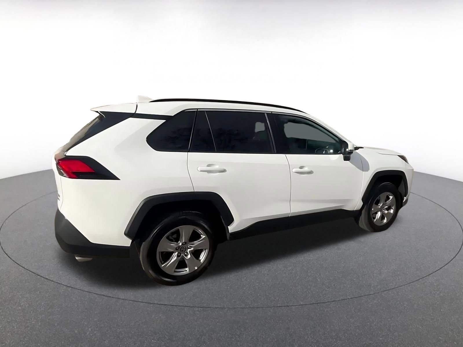 Thumbnail: 2025 Toyota RAV4 - 14