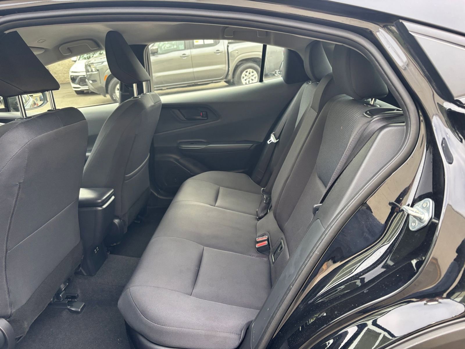 Thumbnail: 2025 Toyota Prius - 27