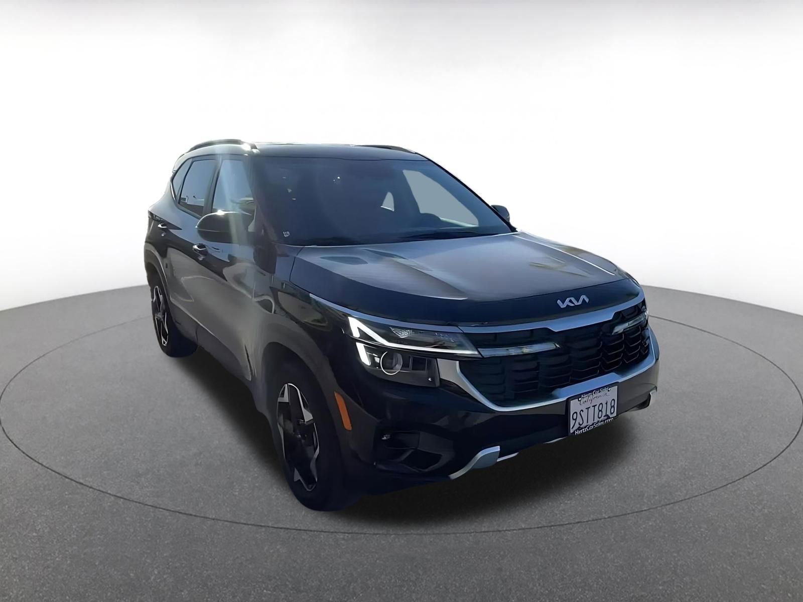 Thumbnail: 2025 Kia Seltos - 3