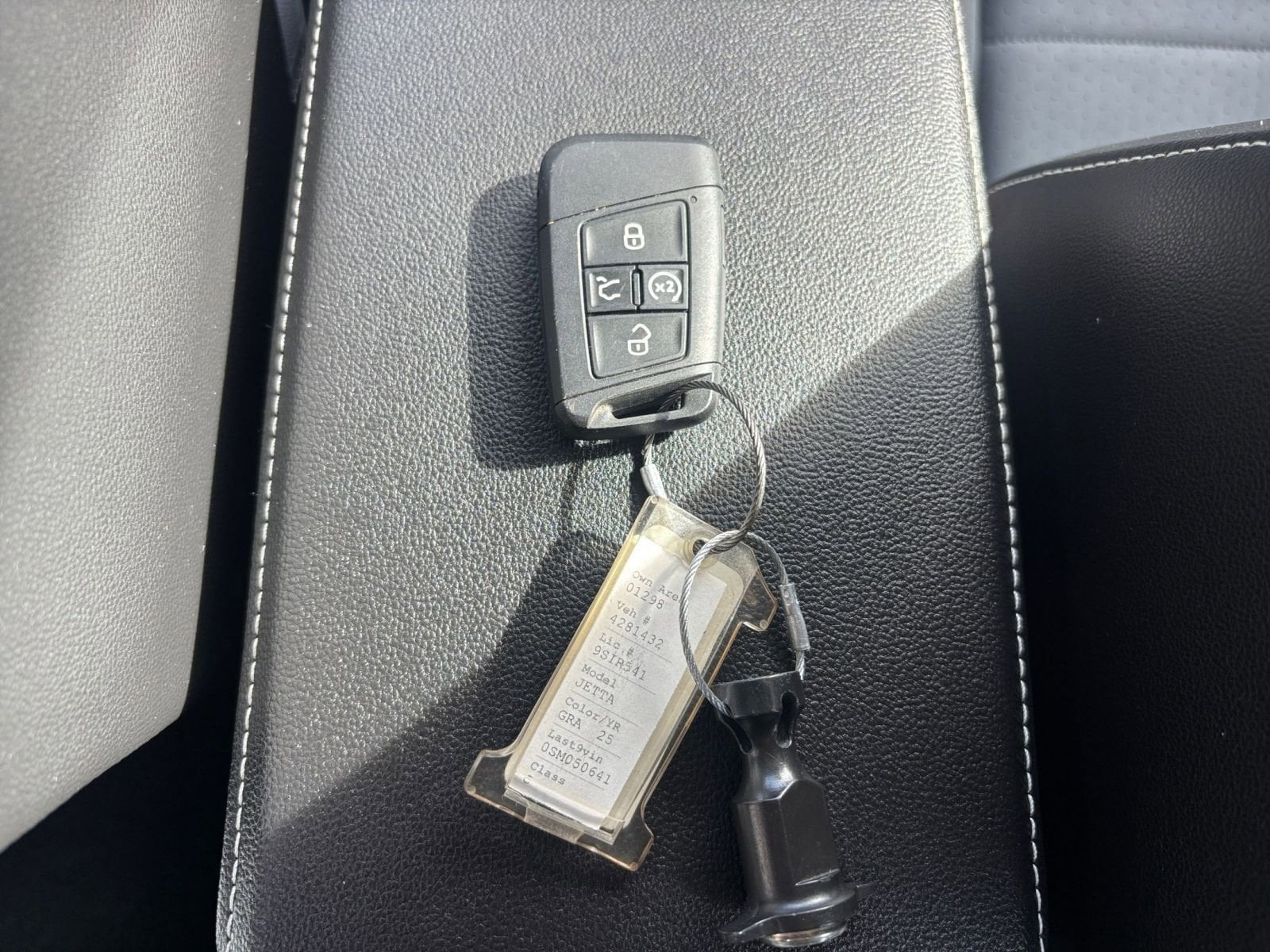 Thumbnail: 2025 Volkswagen Jetta - 22