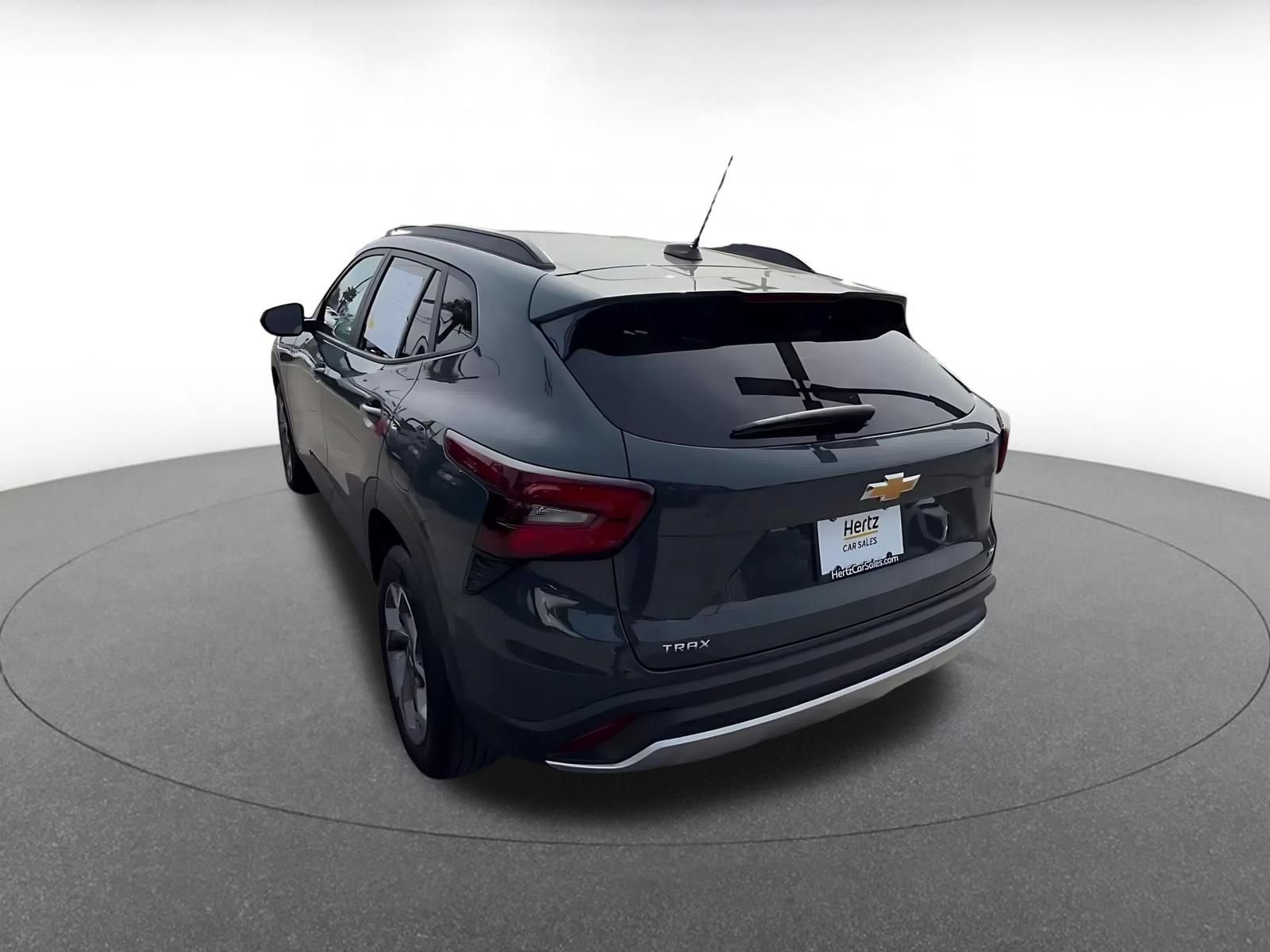 Thumbnail: 2025 Chevrolet Trax - 11