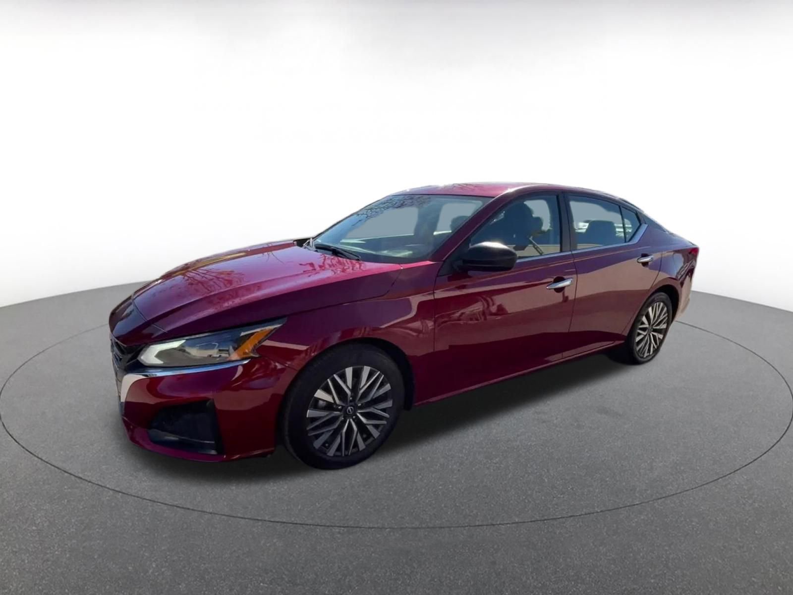 Thumbnail: 2025 Nissan Altima - 7