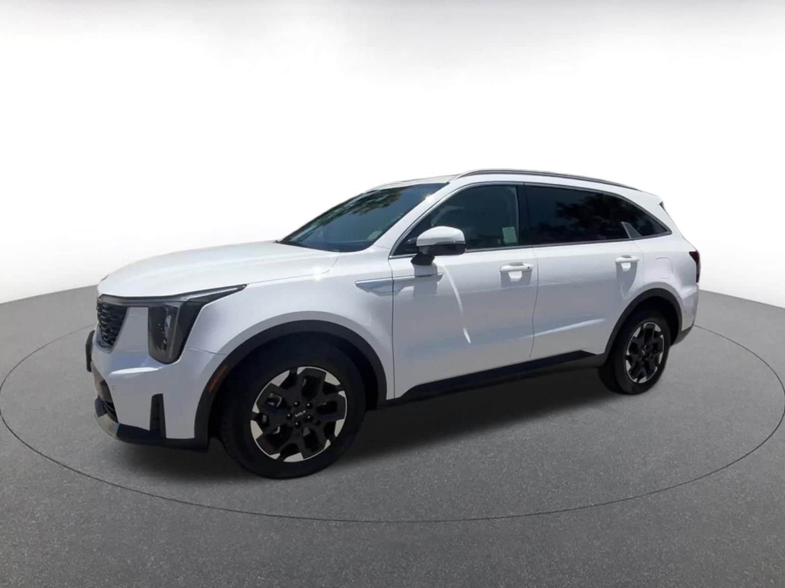 Thumbnail: 2024 Kia Sorento - 7