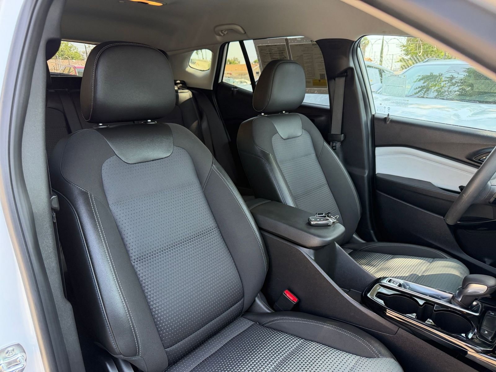 Thumbnail: 2025 Chevrolet Trax - 35