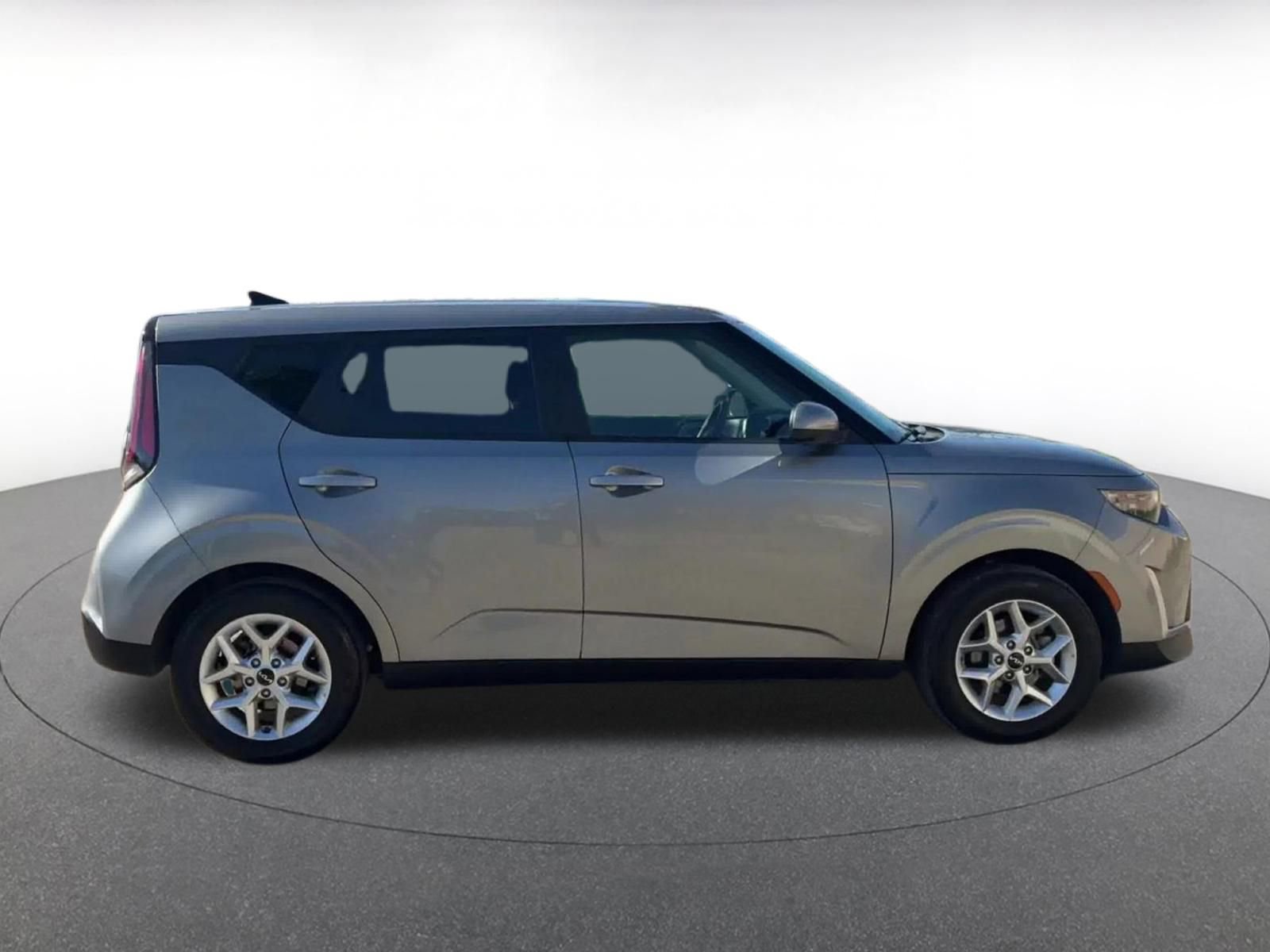 Thumbnail: 2025 Kia Soul - 16