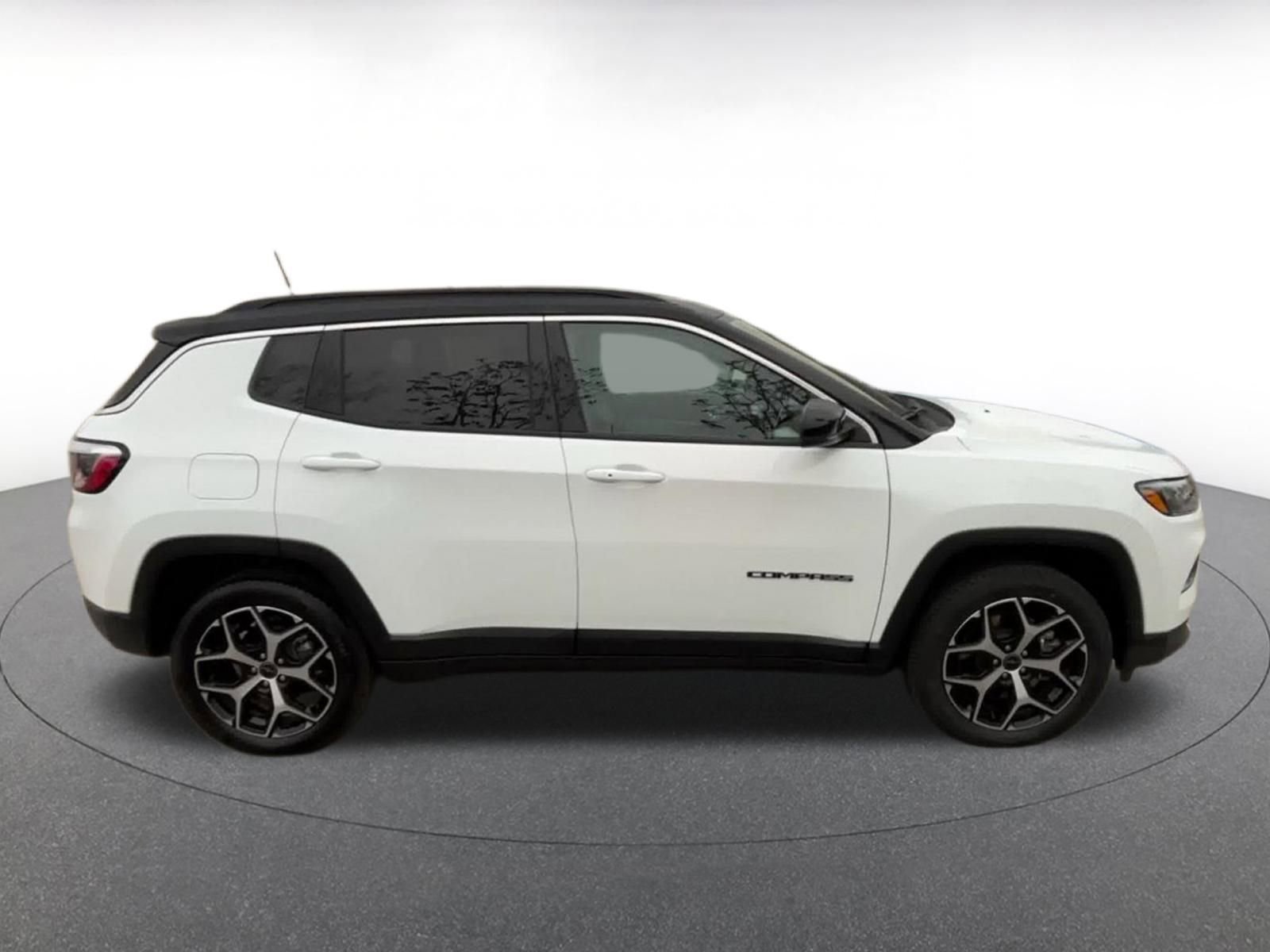 Thumbnail: 2025 Jeep Compass - 16