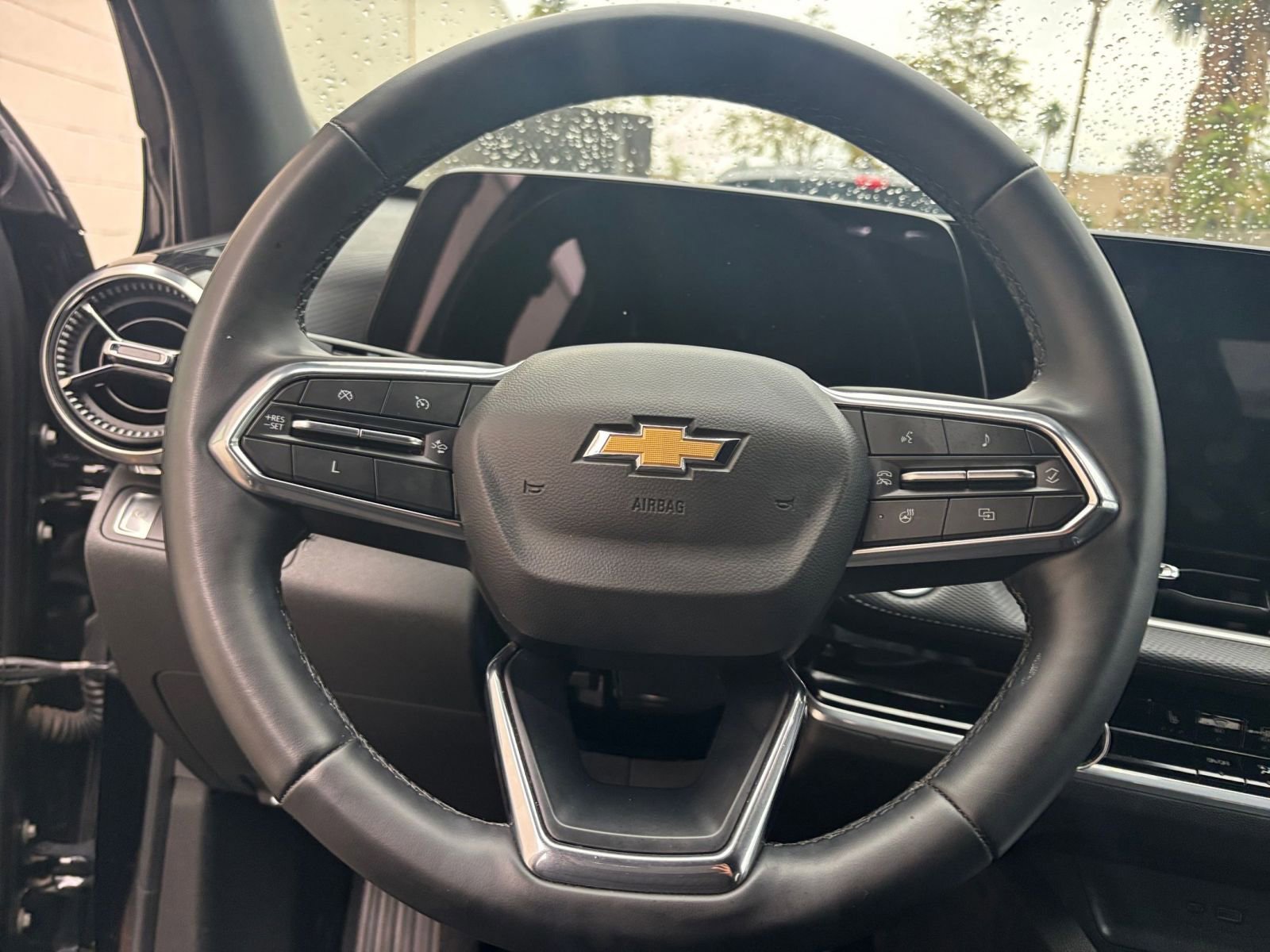 Thumbnail: 2025 Chevrolet Equinox - 28