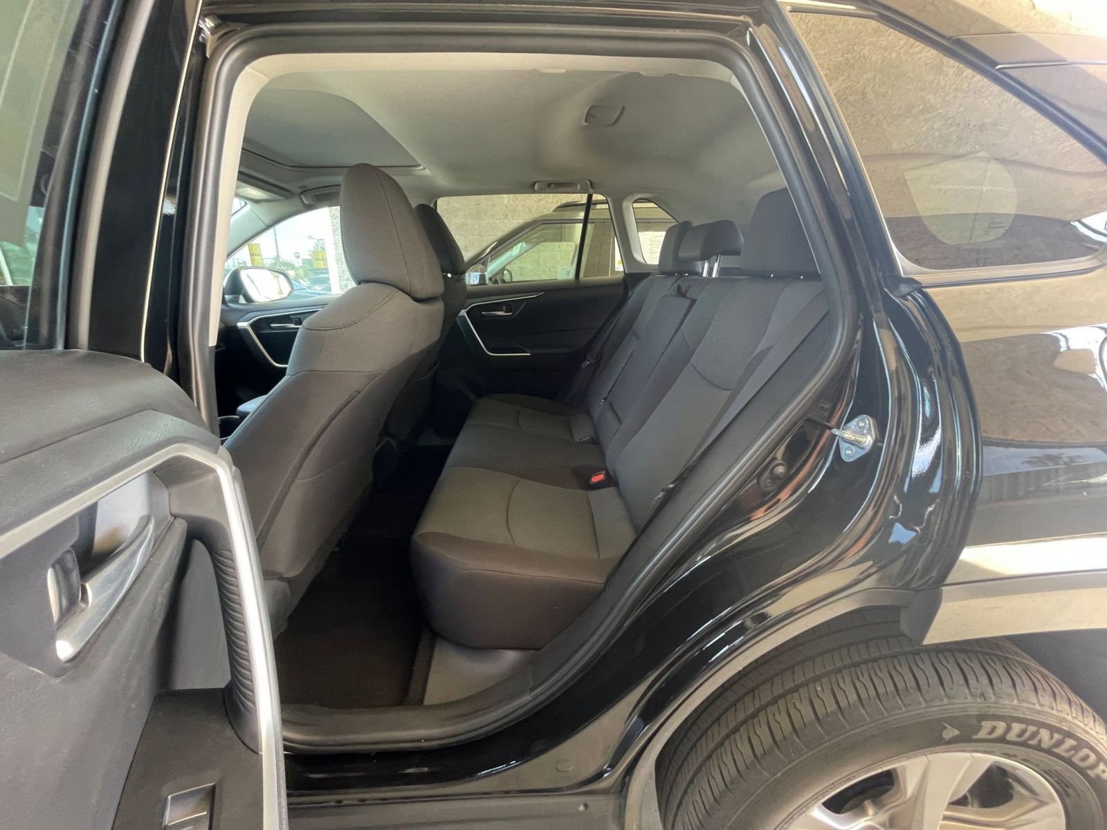 Thumbnail: 2025 Toyota RAV4 - 27