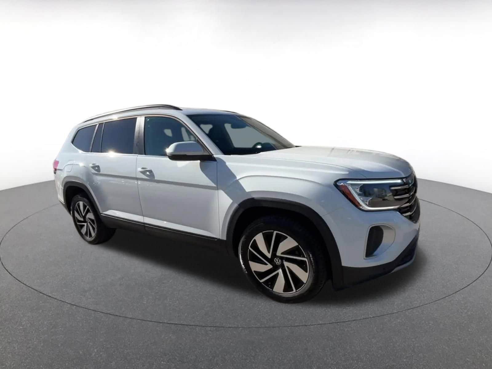 Thumbnail: 2025 Volkswagen Atlas - 2