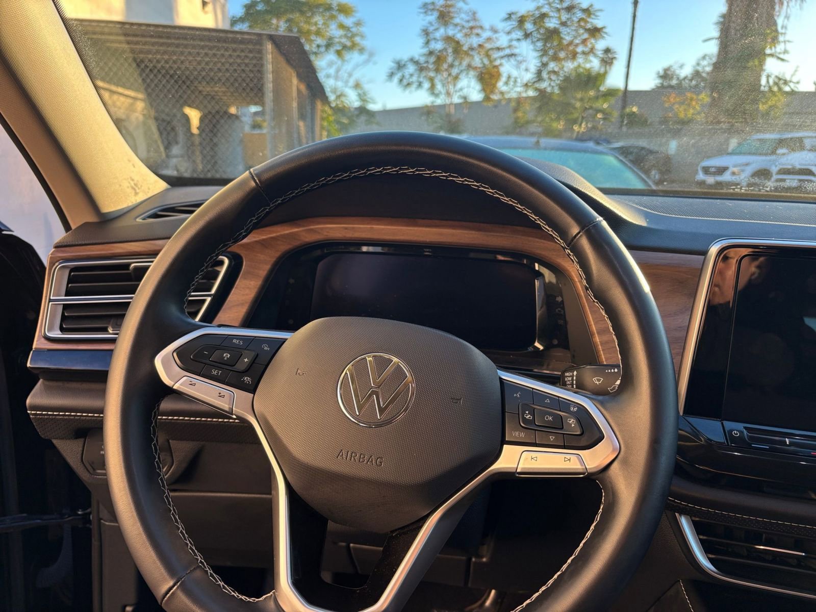 Thumbnail: 2025 Volkswagen Atlas - 35