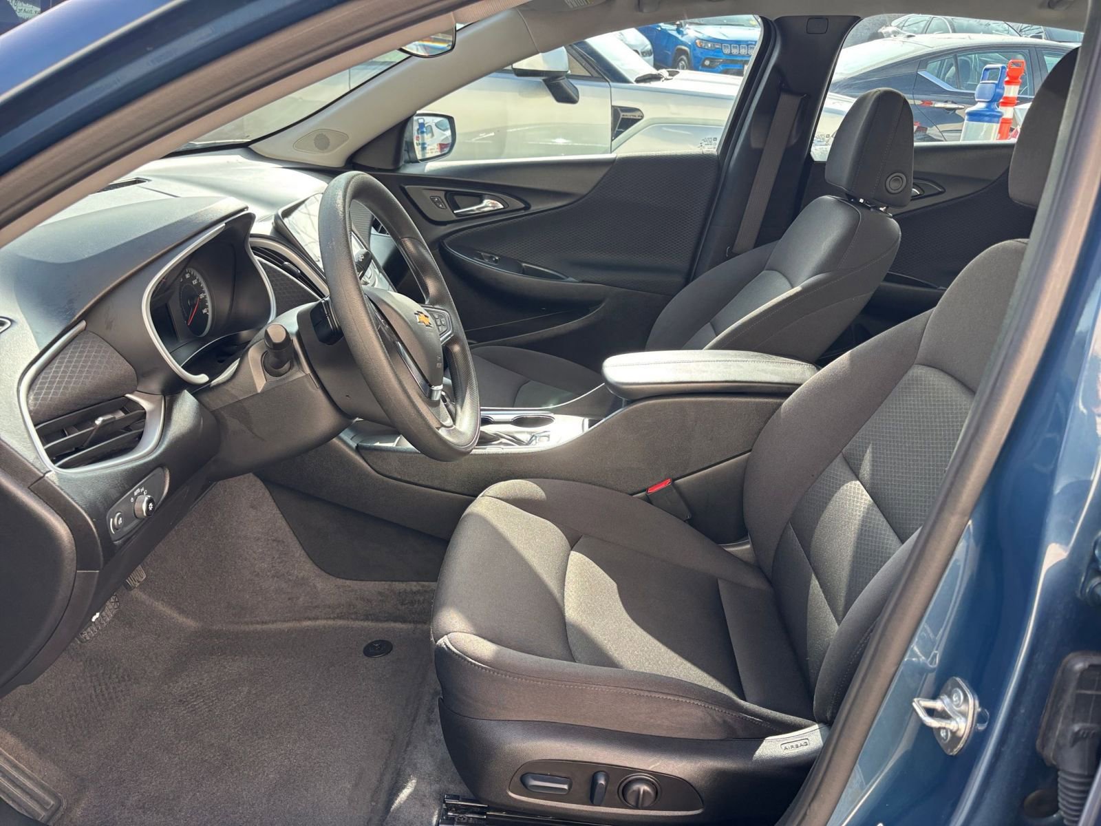 Thumbnail: 2024 Chevrolet Malibu - 30