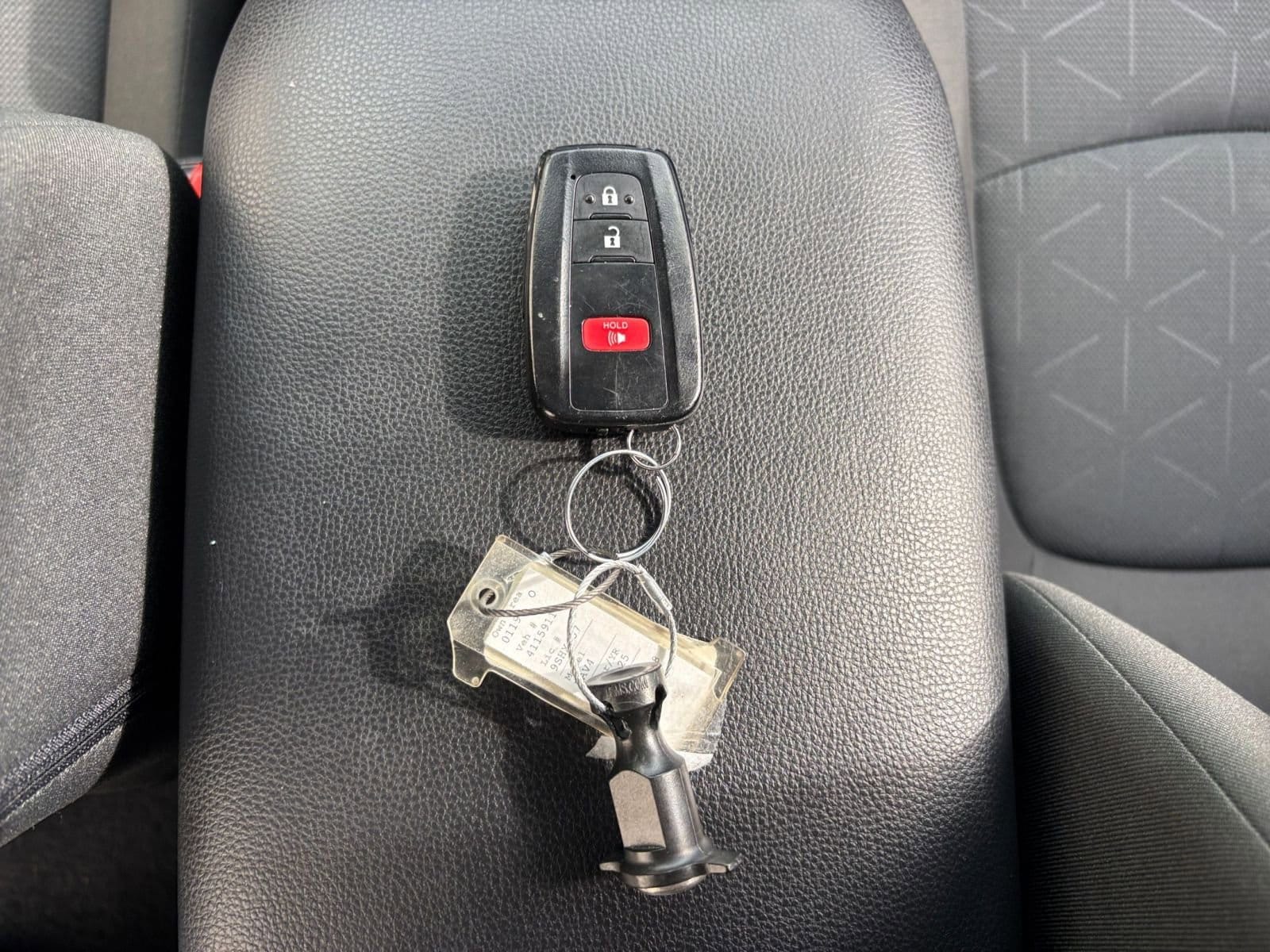 Thumbnail: 2025 Toyota RAV4 - 22