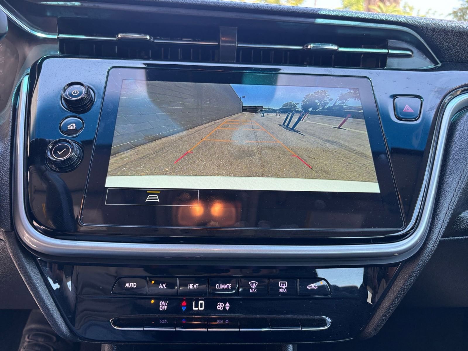 Thumbnail: 2023 Chevrolet Bolt EV - 17