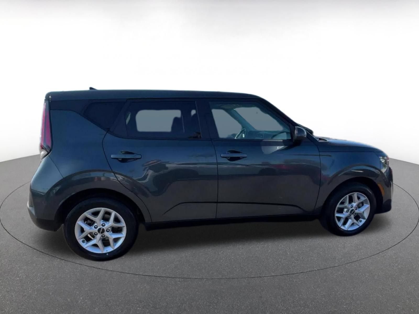 Thumbnail: 2025 Kia Soul - 16