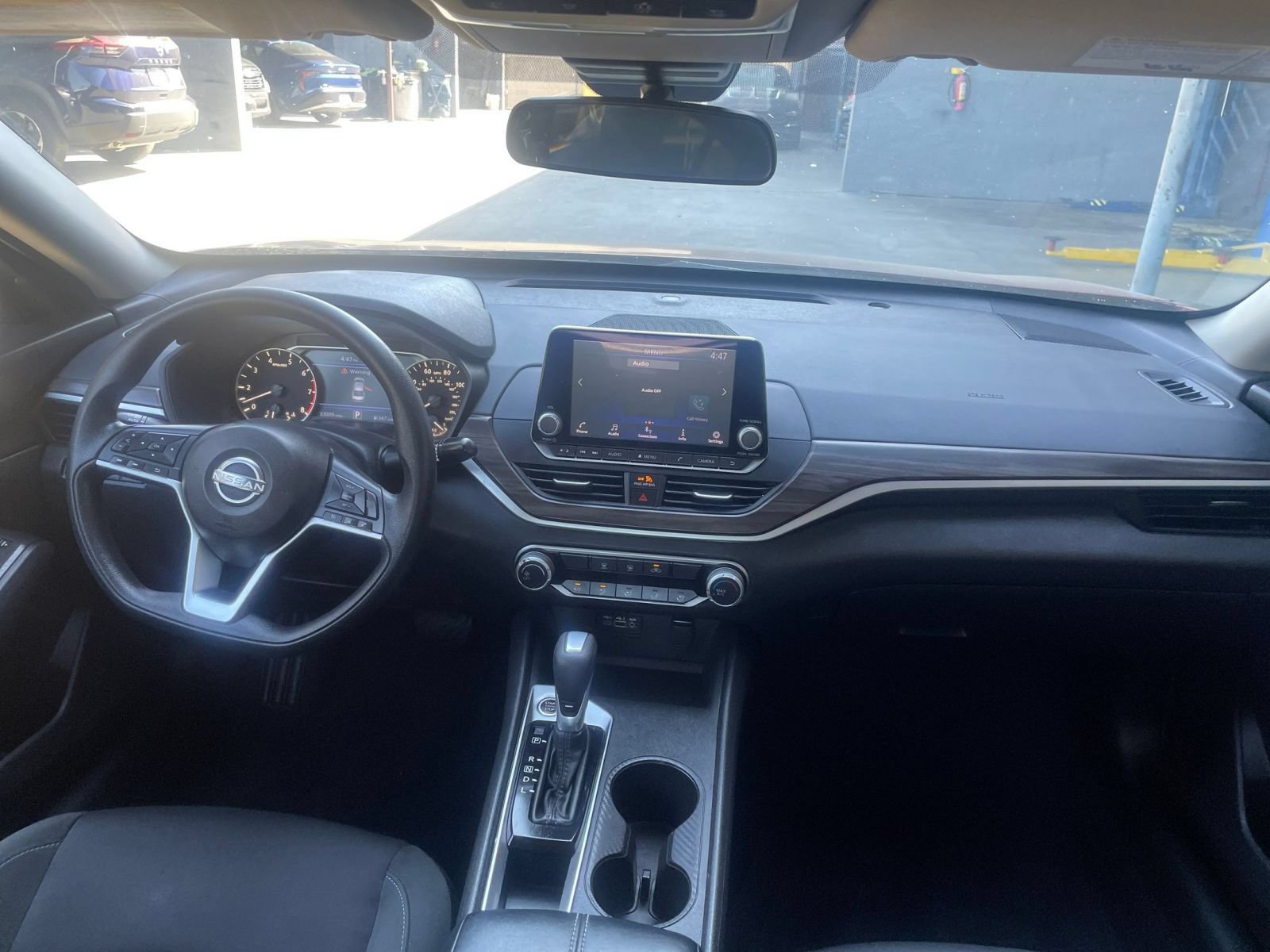 Thumbnail: 2025 Nissan Altima - 33