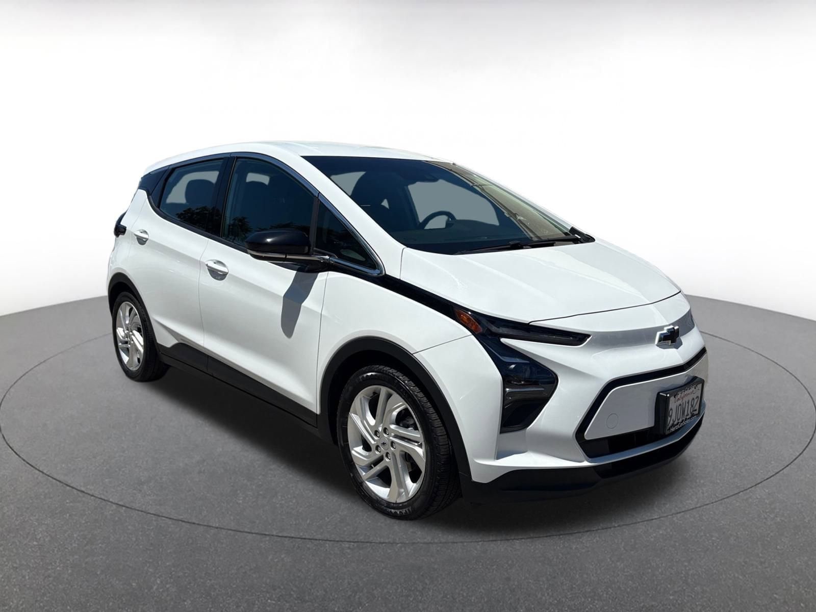 Thumbnail: 2023 Chevrolet Bolt EV - 1