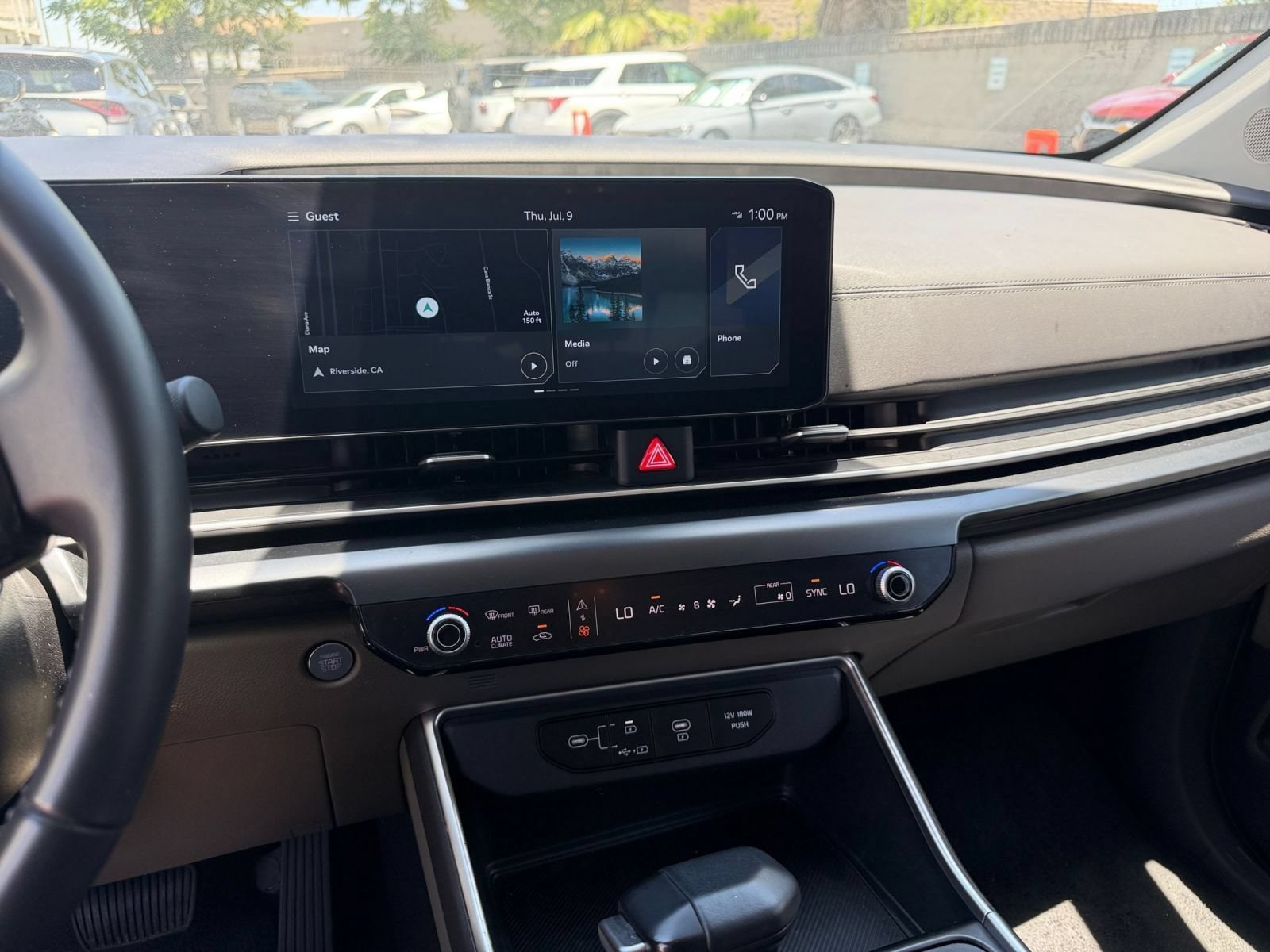 Thumbnail: 2026 Kia Carnival - 17