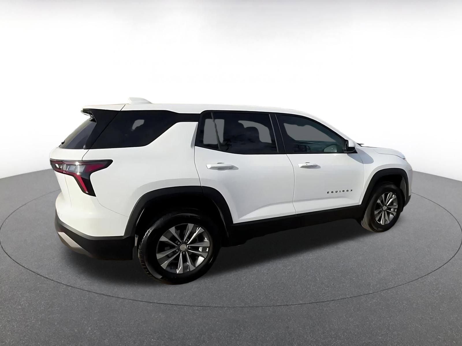 Thumbnail: 2025 Chevrolet Equinox - 15