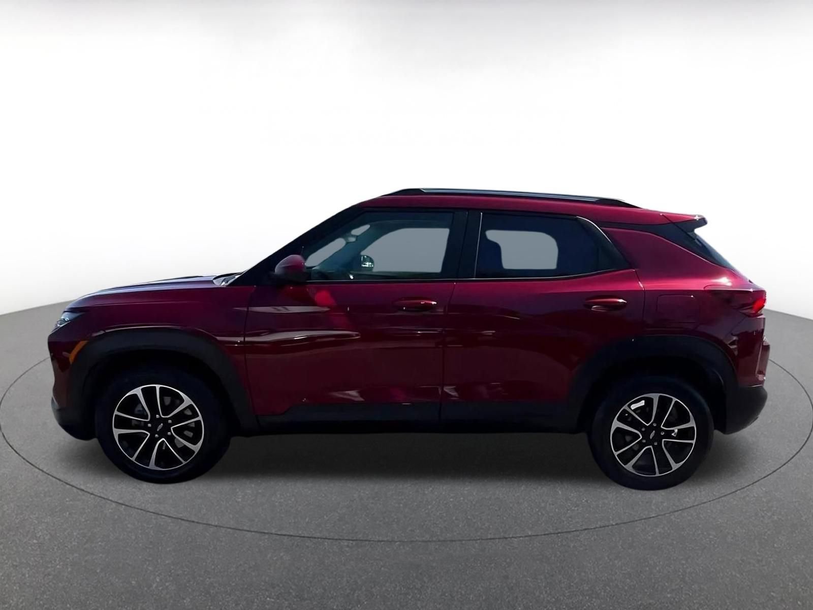 Thumbnail: 2025 Chevrolet TrailBlazer - 9