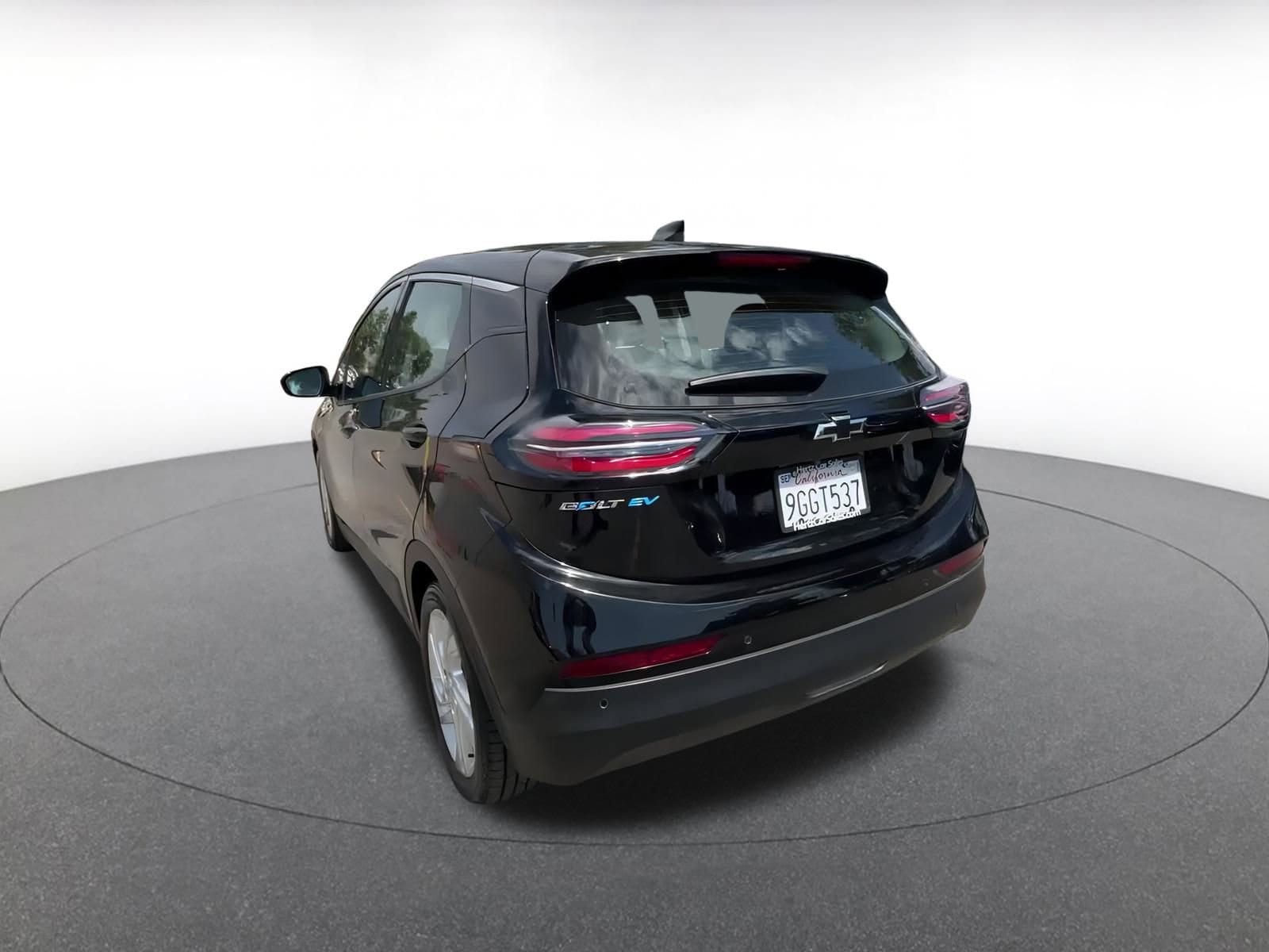 Thumbnail: 2023 Chevrolet Bolt EV - 11