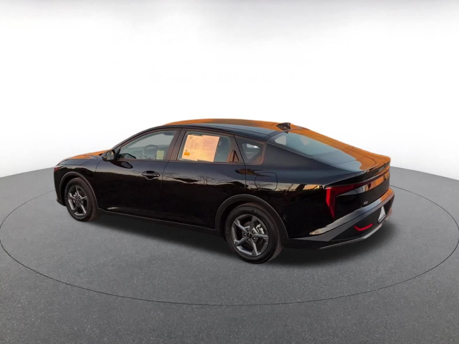 Thumbnail: 2025 Kia K4 - 10