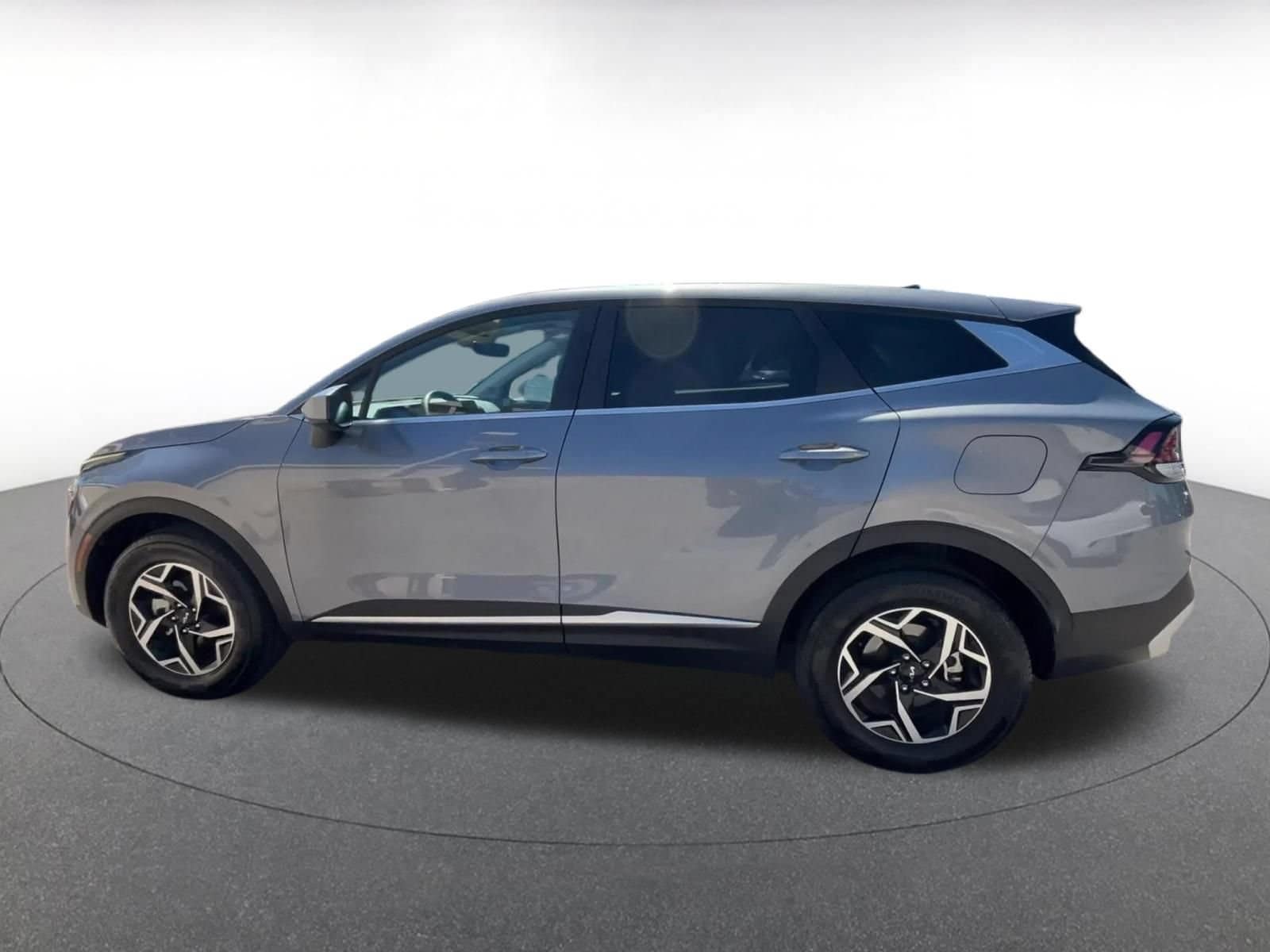 Thumbnail: 2025 Kia Sportage - 9