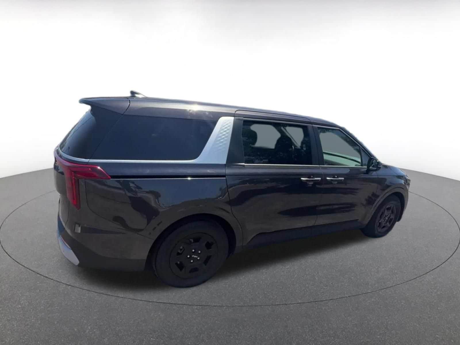 Thumbnail: 2026 Kia Carnival - 14