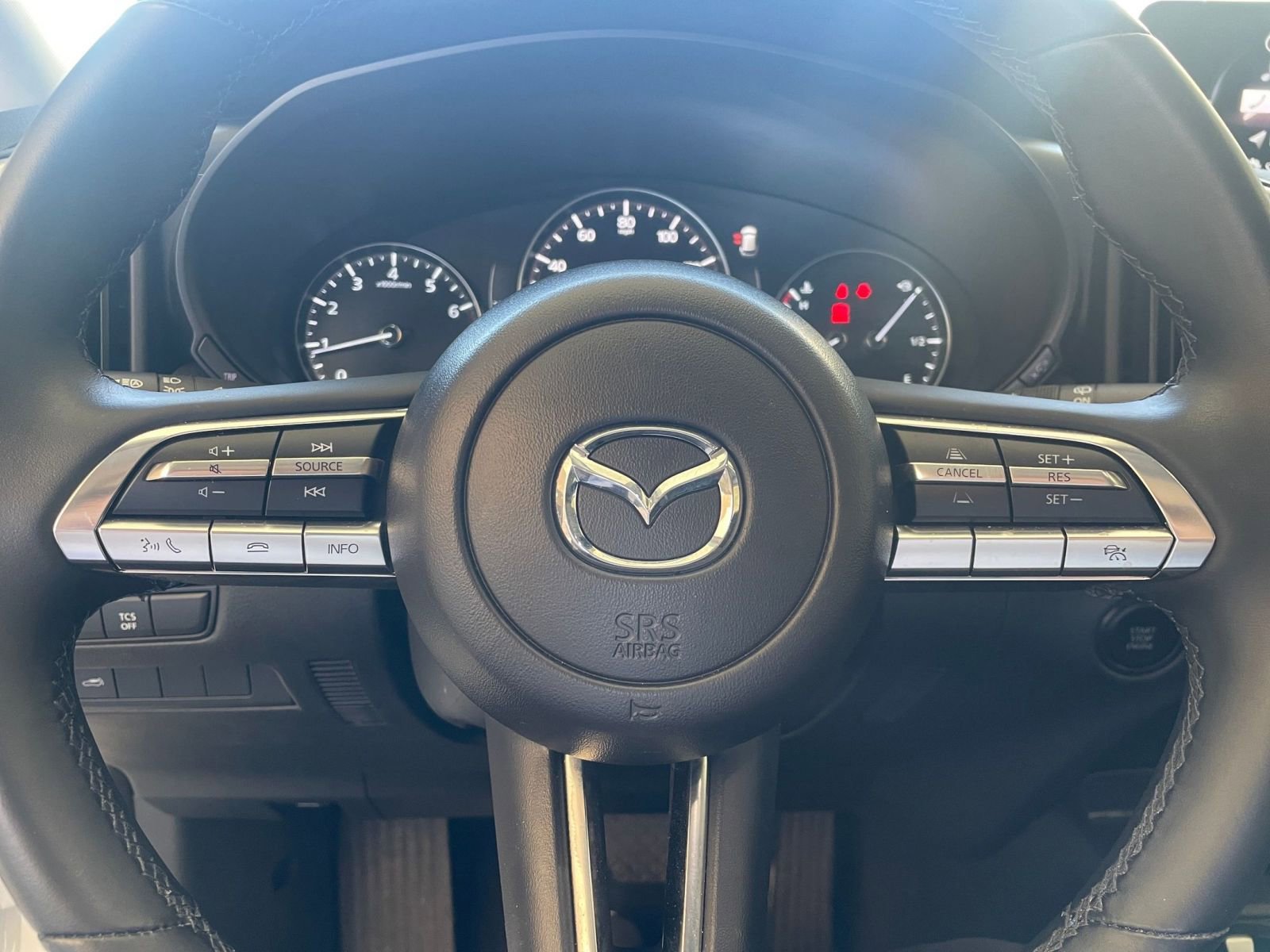 Thumbnail: 2025 Mazda CX-50 - 30