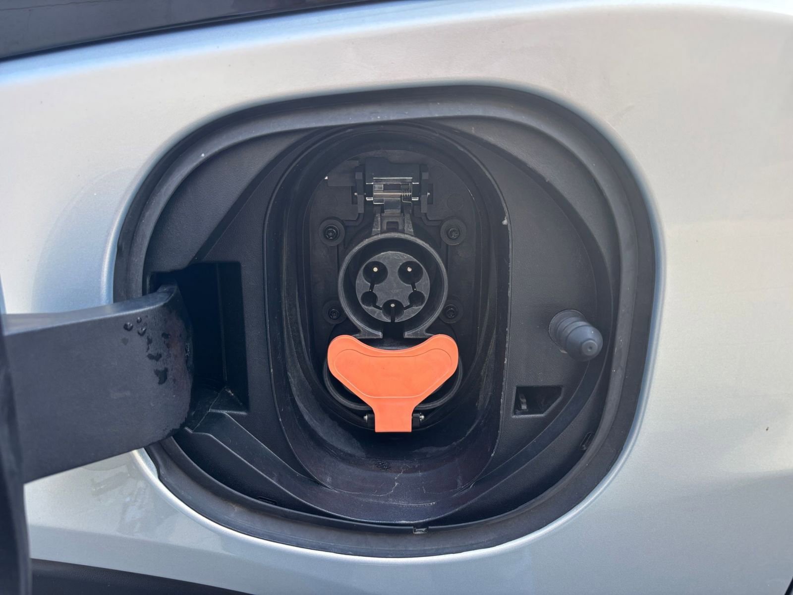 Thumbnail: 2023 Chevrolet Bolt EV - 23
