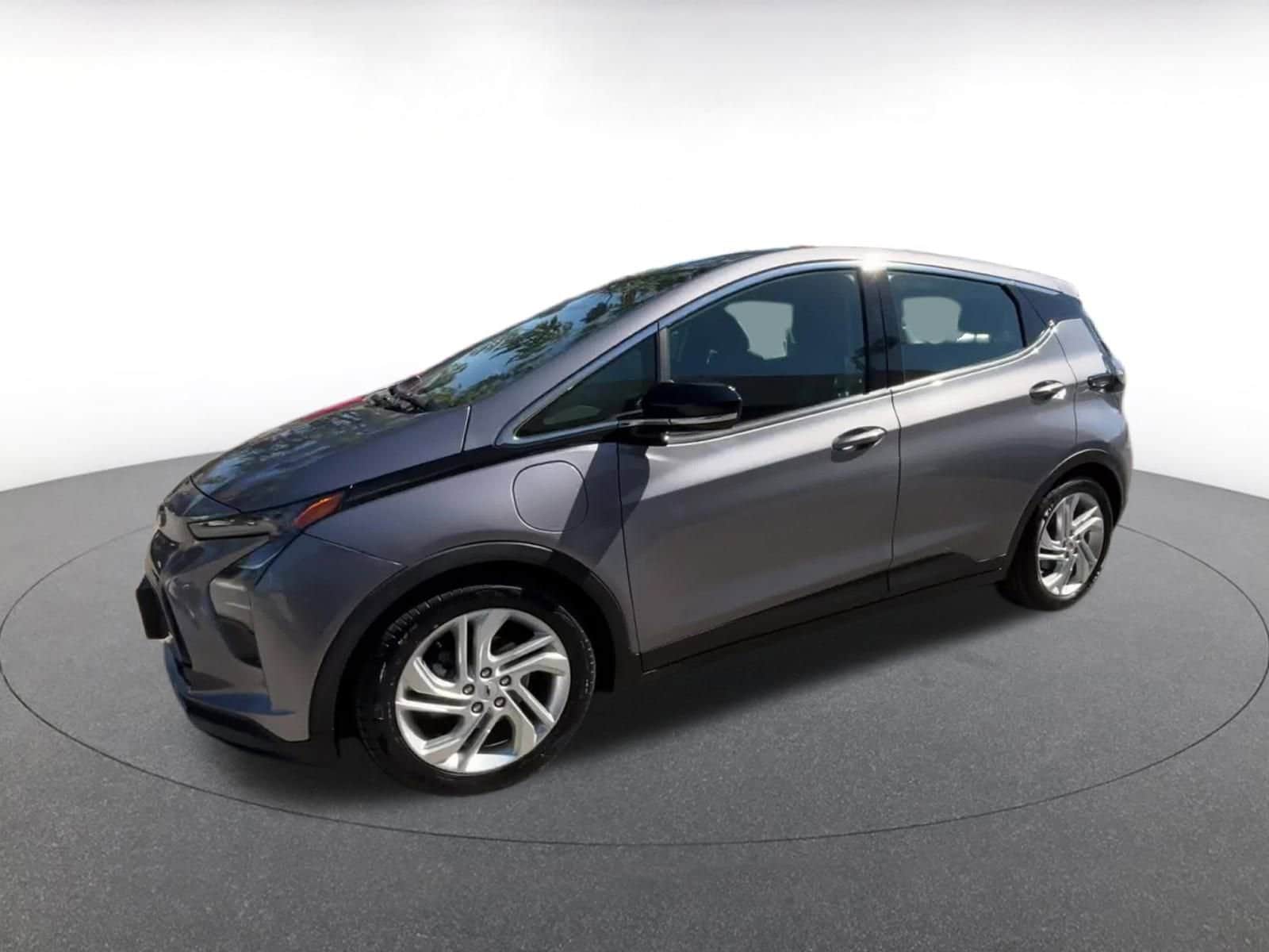 Thumbnail: 2023 Chevrolet Bolt EV - 8