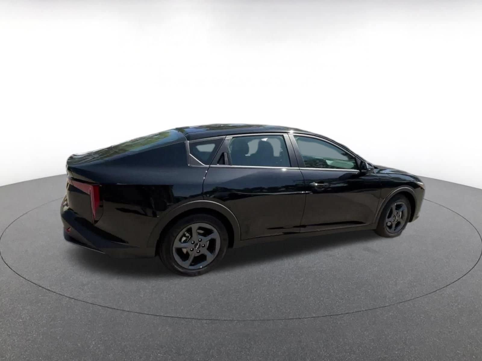 Thumbnail: 2026 Kia K4 - 13